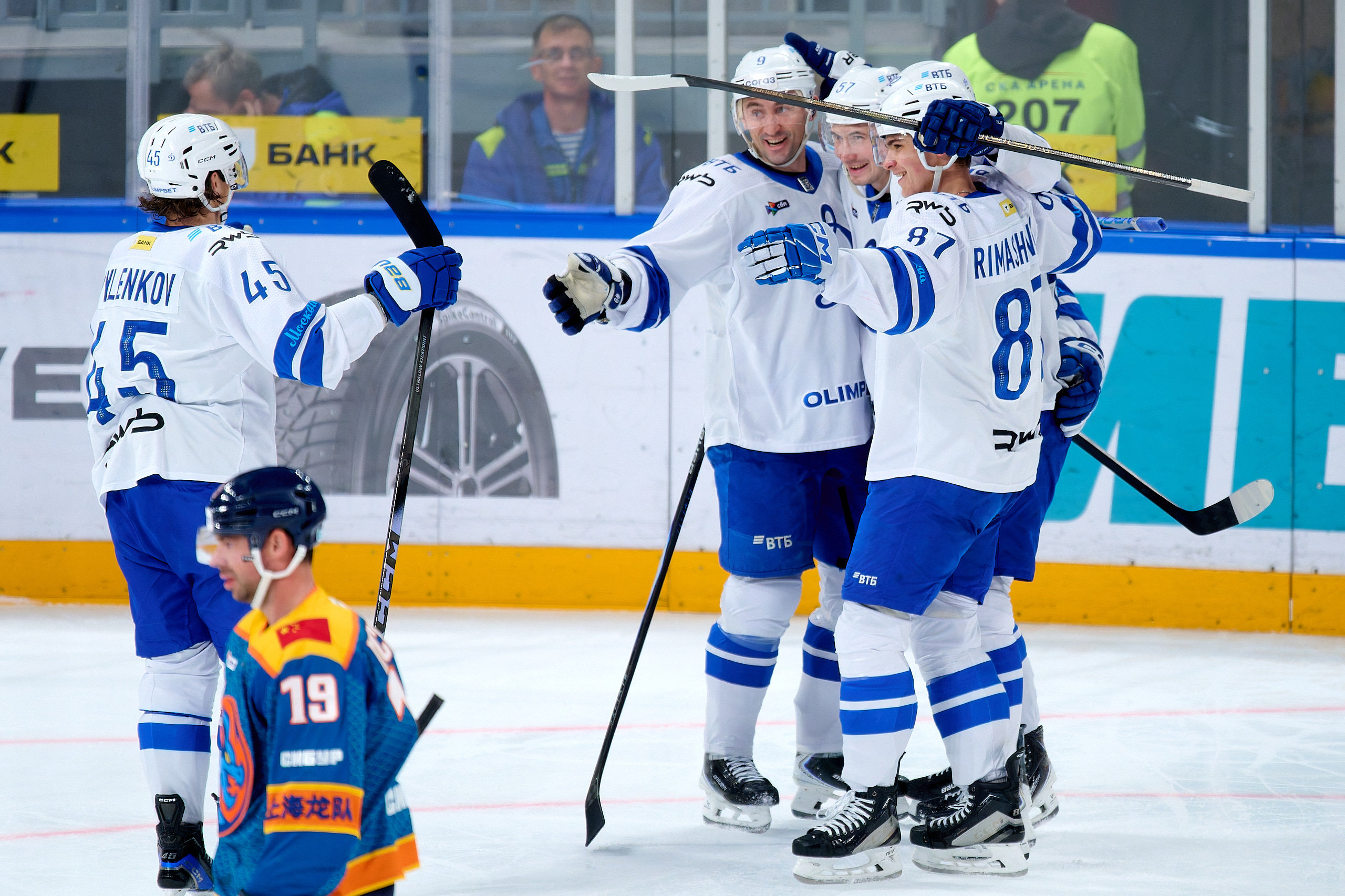 Голевая феерия. «Динамо» обыгрывает «Шанхайских Драконов»