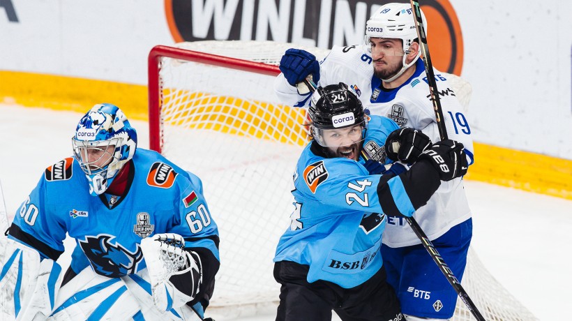 Первый блин комом. Москвичи уступают минчанам