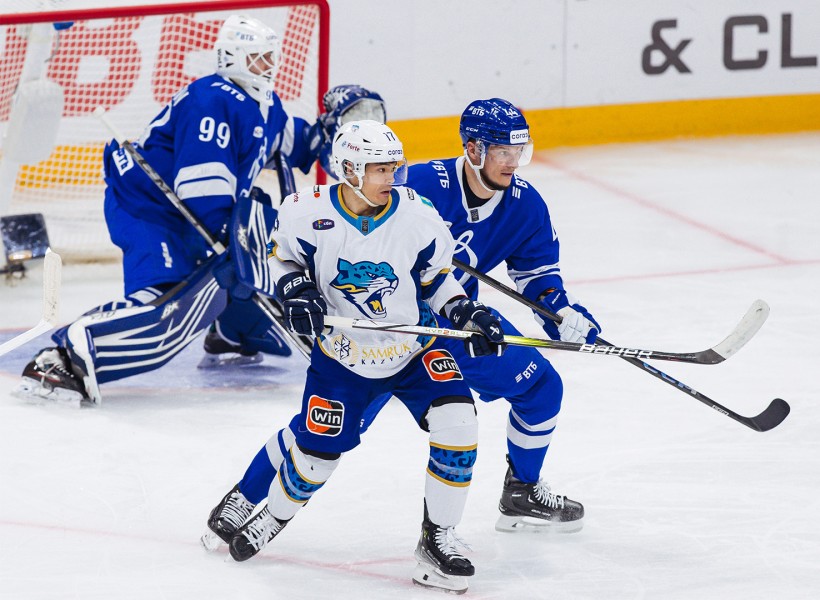 Восточный закат. «Динамо» принимает «Барыс»