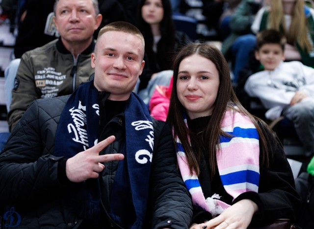 14.04.2025. Трибуны в лицах