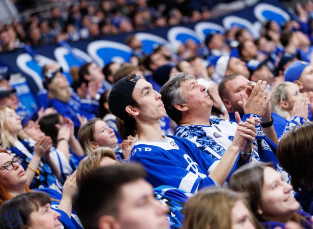 01.11.2025. Трибуны в лицах