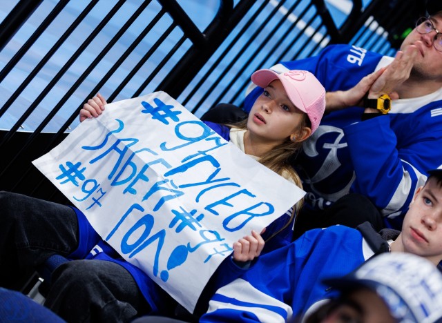 08.11.2025 Трибуны в лицах