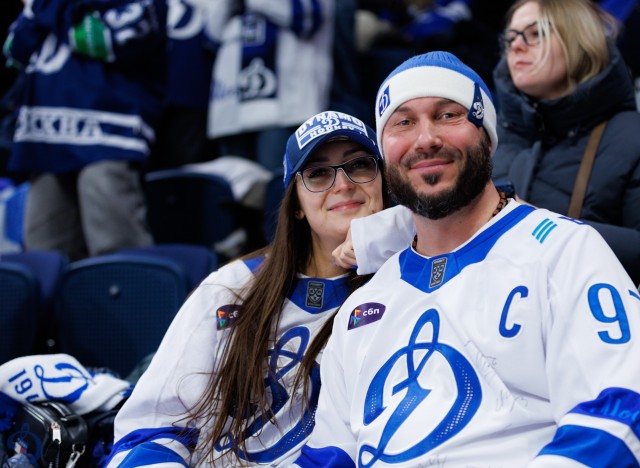 28.01.2026. Трибуны в лица