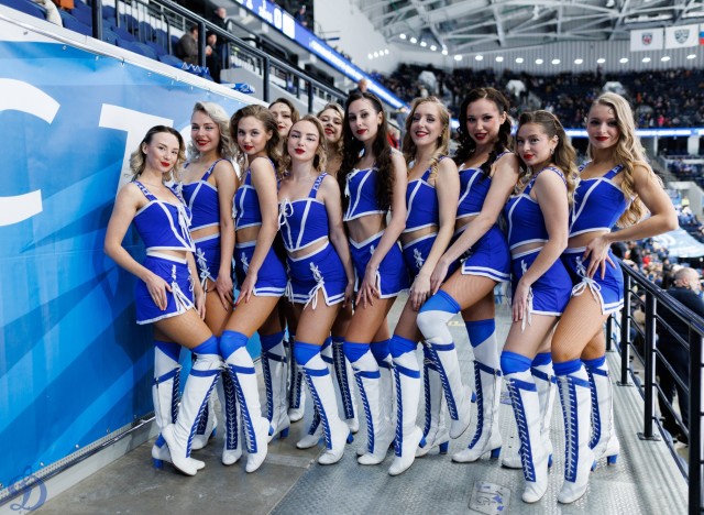 28.01.2026. Трибуны в лица