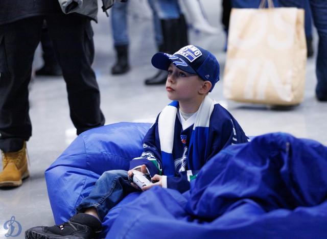 28.01.2026. Трибуны в лица