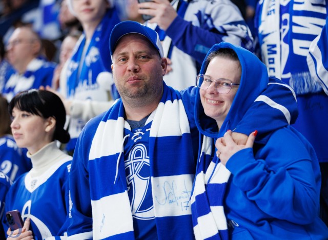 28.01.2026. Трибуны в лица