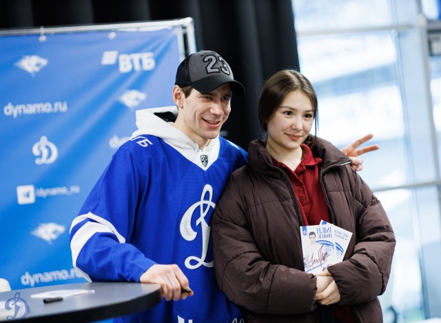 09.03.2026 Автограф-сессия Ильи Лейбина и Максима Пушненкова