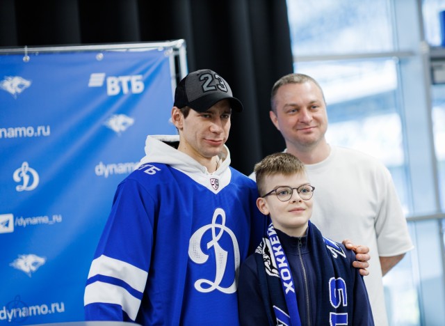 09.03.2026 Автограф-сессия Ильи Лейбина и Максима Пушненкова