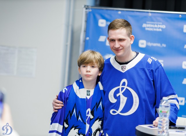 09.03.2026 Автограф-сессия Ильи Лейбина и Максима Пушненкова