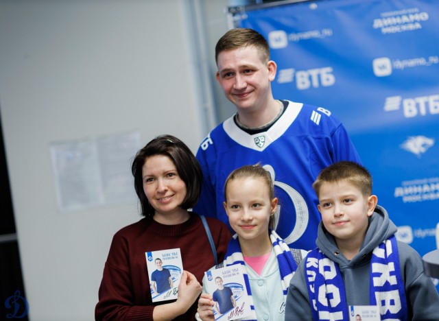 09.03.2026 Автограф-сессия Ильи Лейбина и Максима Пушненкова