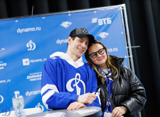 09.03.2026 Автограф-сессия Ильи Лейбина и Максима Пушненкова