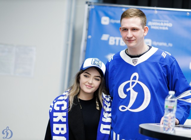 09.03.2026 Автограф-сессия Ильи Лейбина и Максима Пушненкова