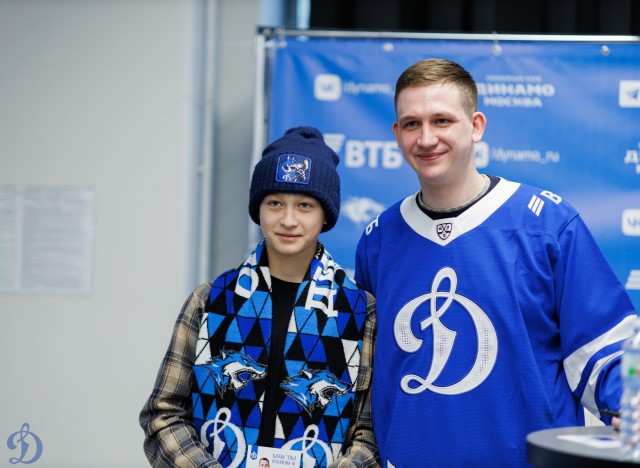 09.03.2026 Автограф-сессия Ильи Лейбина и Максима Пушненкова