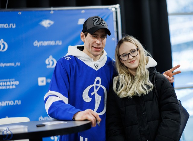 09.03.2026 Автограф-сессия Ильи Лейбина и Максима Пушненкова