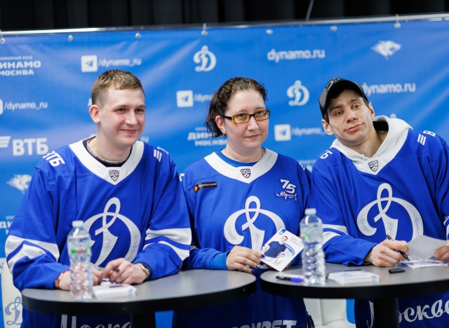 09.03.2026 Автограф-сессия Ильи Лейбина и Максима Пушненкова