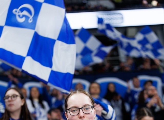 09.03.2026. Трибуны в лицах