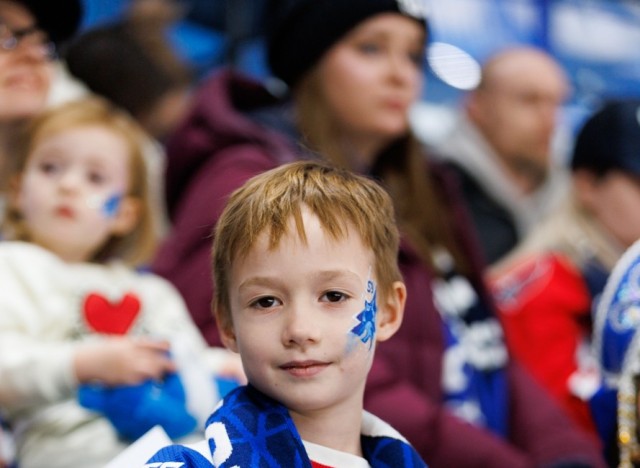 09.03.2026. Трибуны в лицах