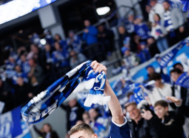 09.03.2026. Трибуны в лицах