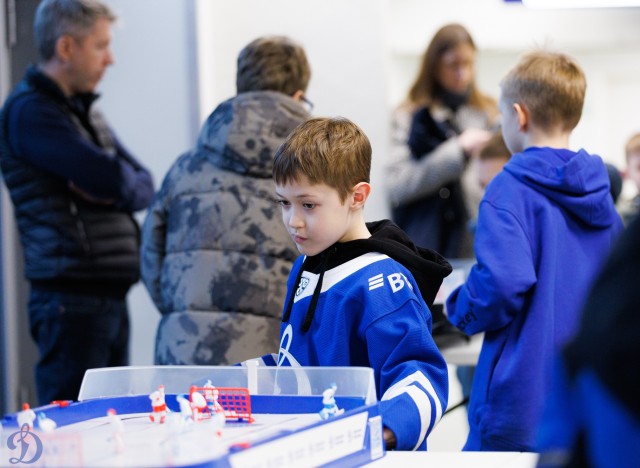 09.03.2026. Трибуны в лицах