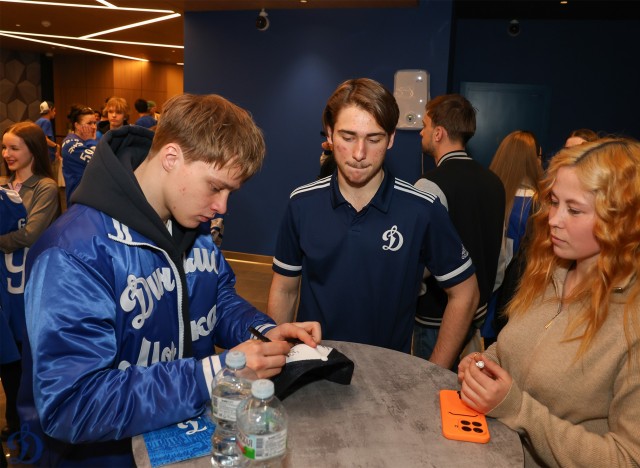 10.04.2026 Встреча команды с болельщиками