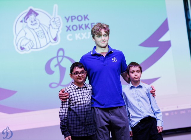 13.05.2026 Урок хоккея в школе №2094
