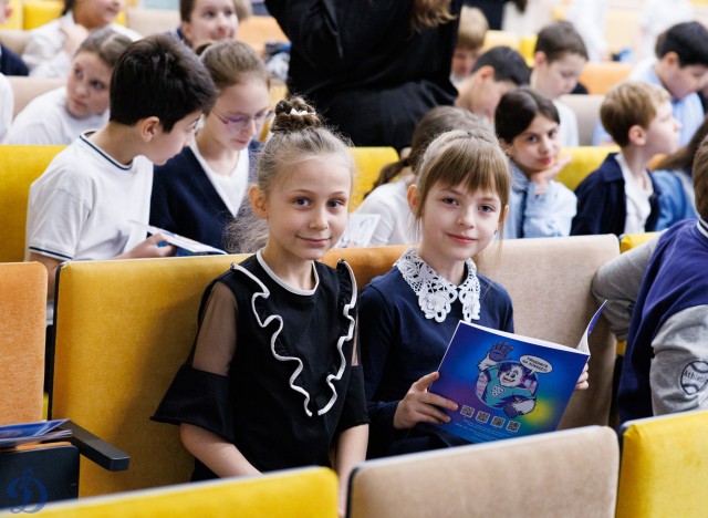 13.05.2026 Урок хоккея в школе №2094