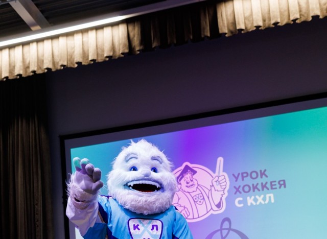 13.05.2026 Урок хоккея в школе №2094