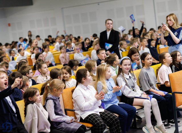 13.05.2026 Урок хоккея в школе №2094